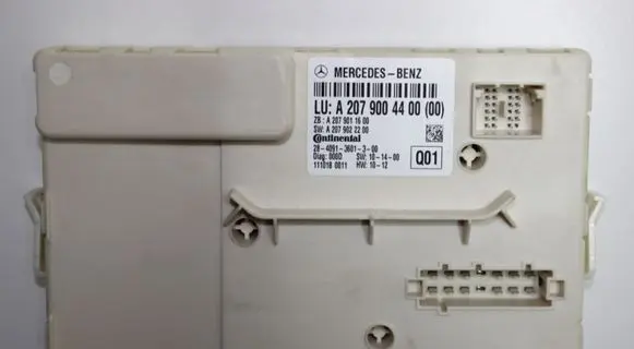 Mercedes-Benz E C207 W207 Other control units/modules A2079004400