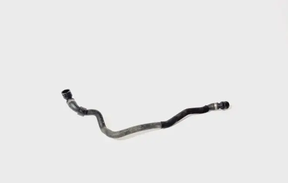 BMW 5 F10 F11 Engine coolant pipe/hose 837767102 8377671