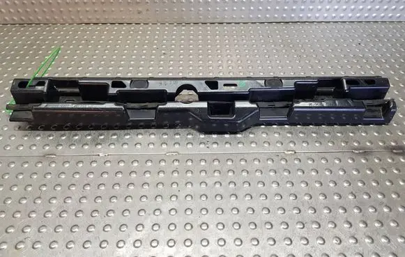 BMW 5 G30 G31 G38 Sill supporting ledge S26371385 7387343