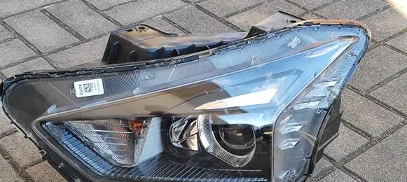 Headlight/headlamp