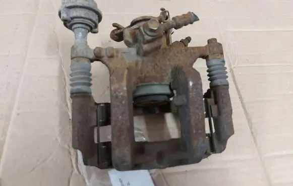 Opel Ampera Rear brake caliper