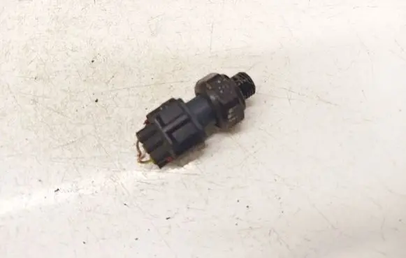 Lexus IS 220D-250-350 Air conditioning (A/C) pressure sensor 4990007970