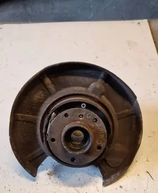 BMW 5 E60 E61 Rear wheel hub