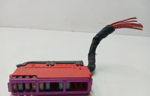 Porsche Macan (95B) Fuse module 8K0941824E
