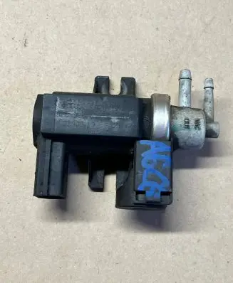 Audi A6 S6 C6 4F Turbo solenoid valve 8e0906622 72290313 AP8120