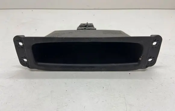 Renault Clio IV Other dashboard part 684757439R