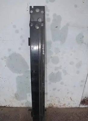 Volvo XC90 Front bumper cross member 31253239