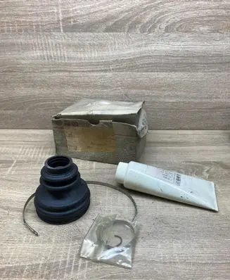 Audi A6 S6 C4 4A Driveshaft outer CV joint boot 8A0498201