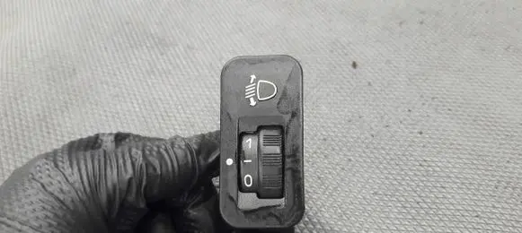 Peugeot 206+ Fog light switch 19256993
