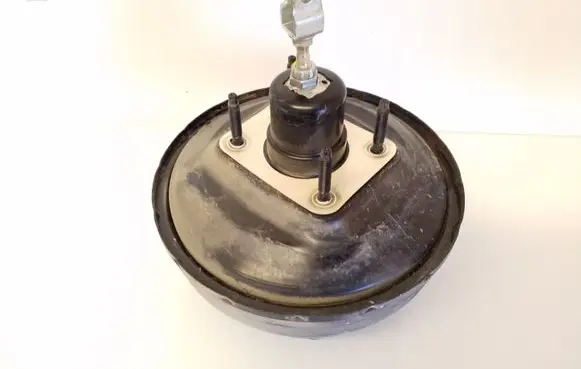 Honda FR-V Brake booster