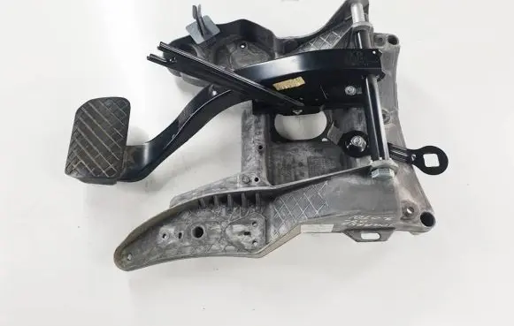 Brake pedal