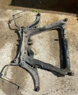 Nissan X-Trail T31 Front subframe