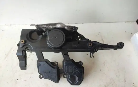 Renault Trafic II (X83) Oil breather separator 8200673395