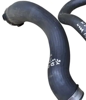 Mercedes-Benz E C207 W207 Intercooler hose/pipe A2045280682 3127DB33 3127D833
