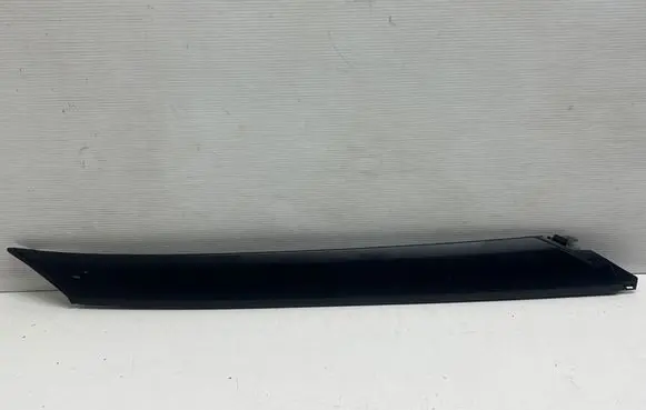 Nissan Rogue Front door trim (molding) 768376RR0A 768376RR0B