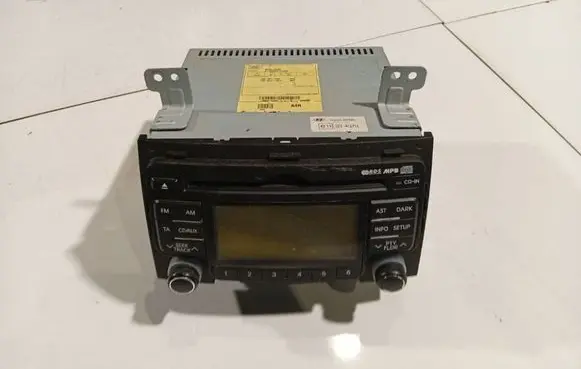 Hyundai i30 Radio/CD/DVD/GPS head unit 961602L200
