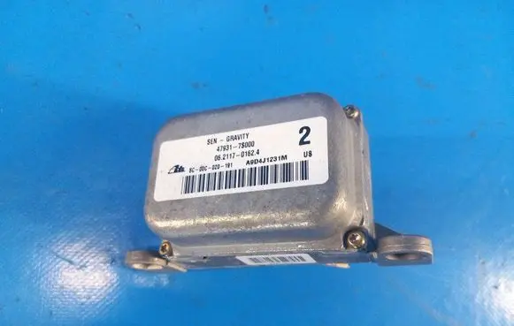 Nissan Pathfinder R51 ESP acceleration yaw rate sensor 4793178000