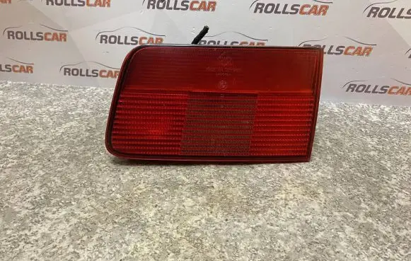 BMW 5 E39 Tailgate rear/tail lights 8361674