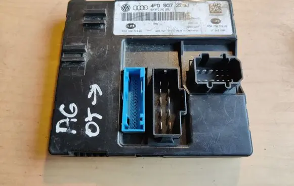 Audi A6 S6 C6 4F Comfort/convenience module 4F0907289J