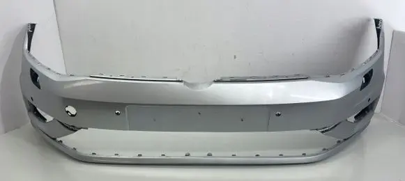 Volkswagen Golf VII Front bumper 5g0807221