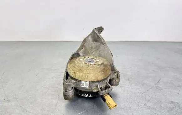 Volkswagen Touareg III Gearbox mount 4M0399201E