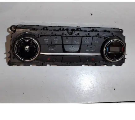 Ford Ecosport Climate control unit GN1518C612CG