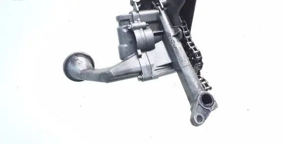 Mercedes-Benz Vaneo W414 Oil pump A1661810020
