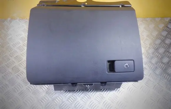Glove box set