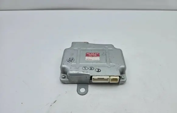 Lexus IS III XE30 Battery control module 8989230040 1751007320