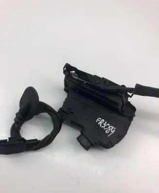 Renault Scenic I Coupe door lock (next to the handle) PPGF30