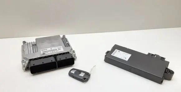 BMW 3 E90 E91 Engine ECU kit and lock set 7810000 028101507T 9147196