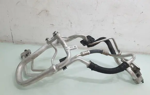 Dodge Durango III Air conditioning (A/C) pipe/hose 68217217AE