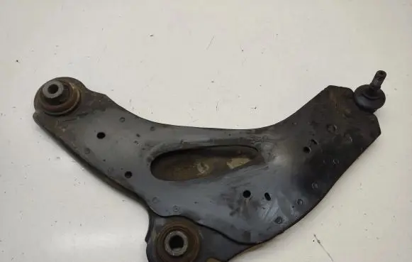 Renault Trafic II (X83) Front lower control arm/wishbone