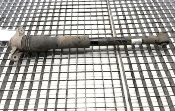 Hyundai Elantra VII Rear shock absorber/damper 55300-AA220