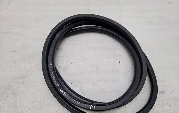 Jeep Grand Cherokee Front door rubber seal 
