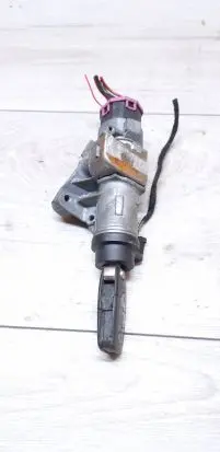 Audi A6 S6 C5 4B Ignition lock 4B0905851G