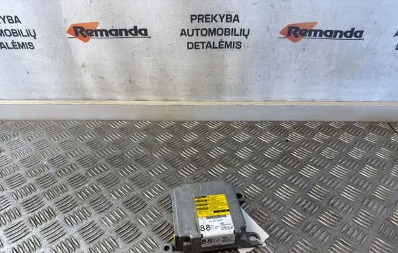 Toyota Avensis T250 Airbag control unit/module 8917005160