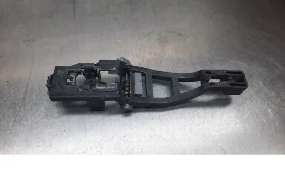 Ford Focus C-MAX Fender mounting bracket 3M51-R22436-BF