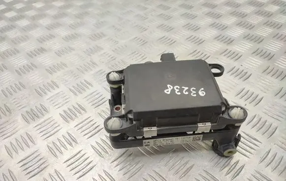 Peugeot 5008 Distronic sensor radar 9673046780 9673171780