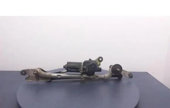 Nissan X-Trail T30 Front wiper linkage and motor 28810JG40A
