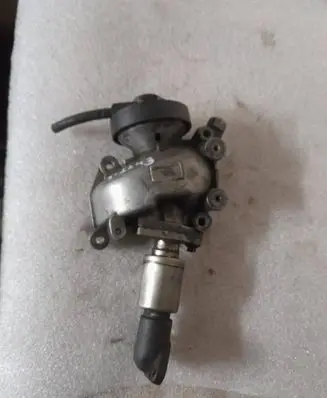Mercedes-Benz S W220 EGR valve A6110900354 6110900354