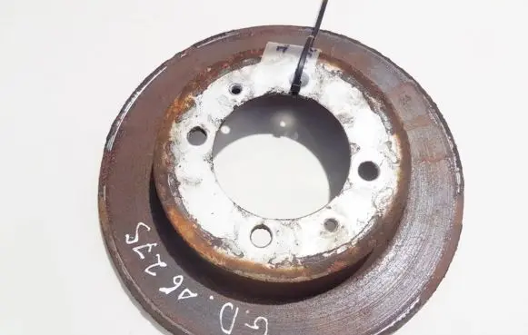 Mitsubishi Space Star Rear brake disc neventiliuojamas