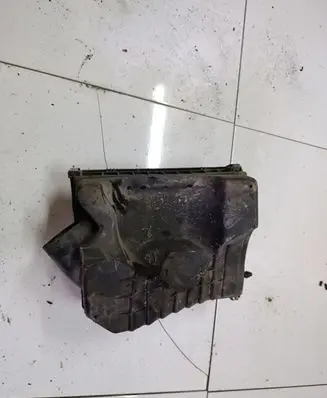 Opel Zafira A Air filter box 