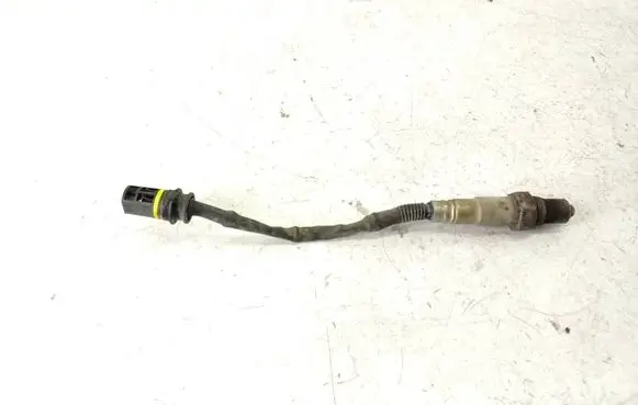 Mercedes-Benz C W203 Lambda probe sensor 0015402381