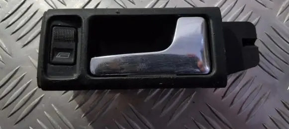 Audi A6 S6 C4 4A Front door interior handle 4a0837020c