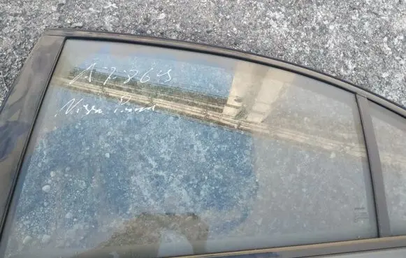 Nissan Primera Rear door window glass