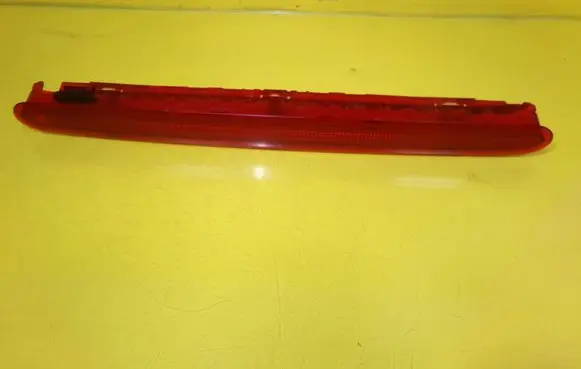 Volkswagen Touran I Third/center stoplight 1T0945097