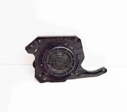 Peugeot 3008 II Front door speaker 9813826980