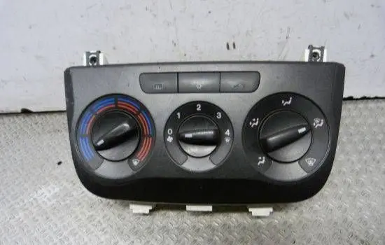Fiat Grande Punto Climate control unit 561140100