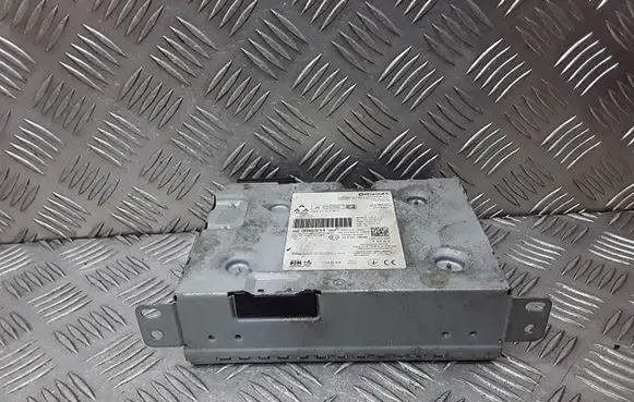 Opel Mokka B Radio/CD/DVD/GPS head unit 9839633180